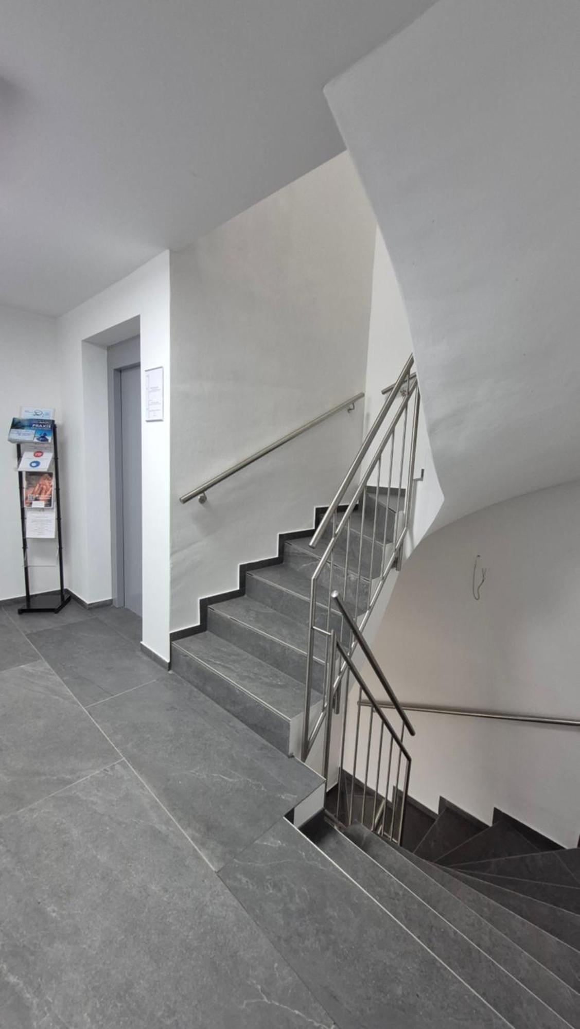 Apartments Seibel Doppel-Zweibettzimmer Mit Bad Reutlingen Buitenkant foto